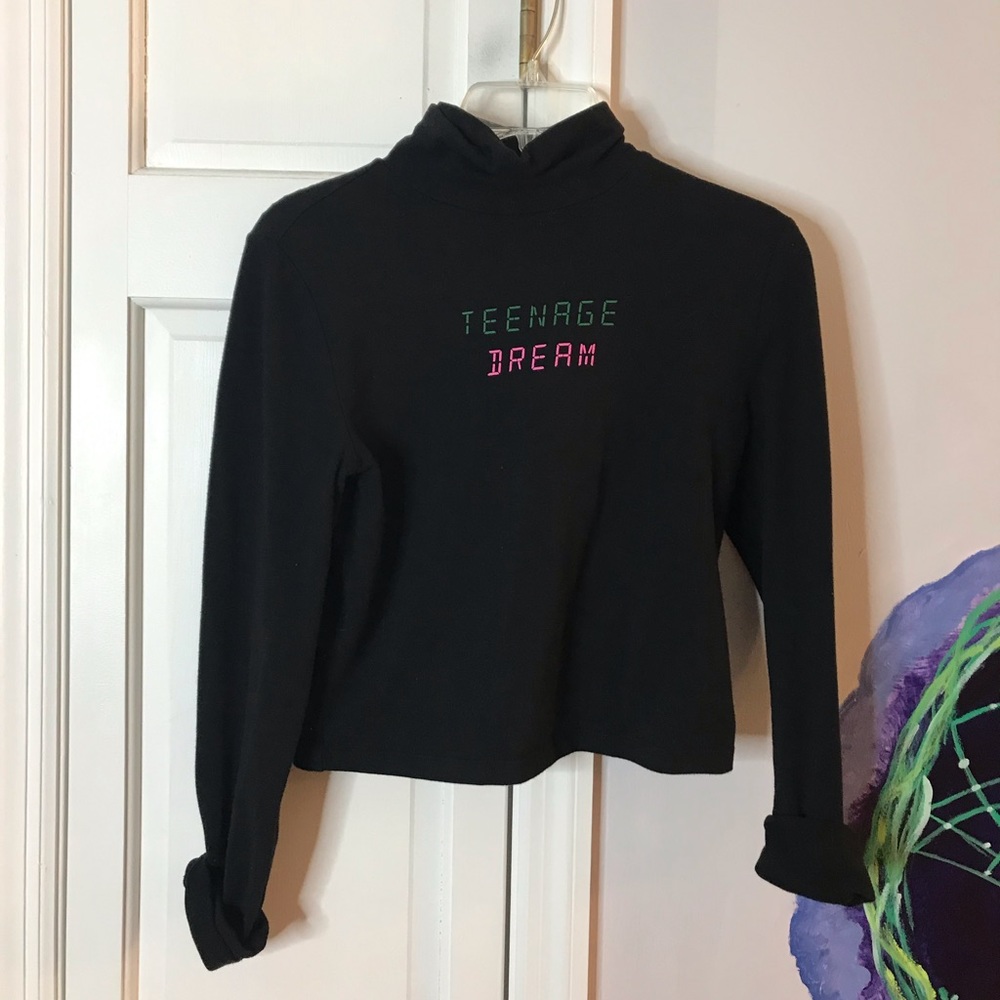 Forever 21 black crop top